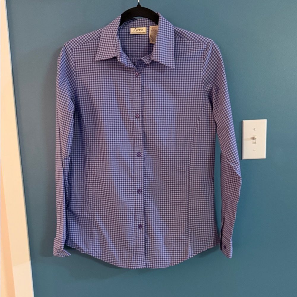 Wrangler Women's Blue Gingham Button Down Shirt